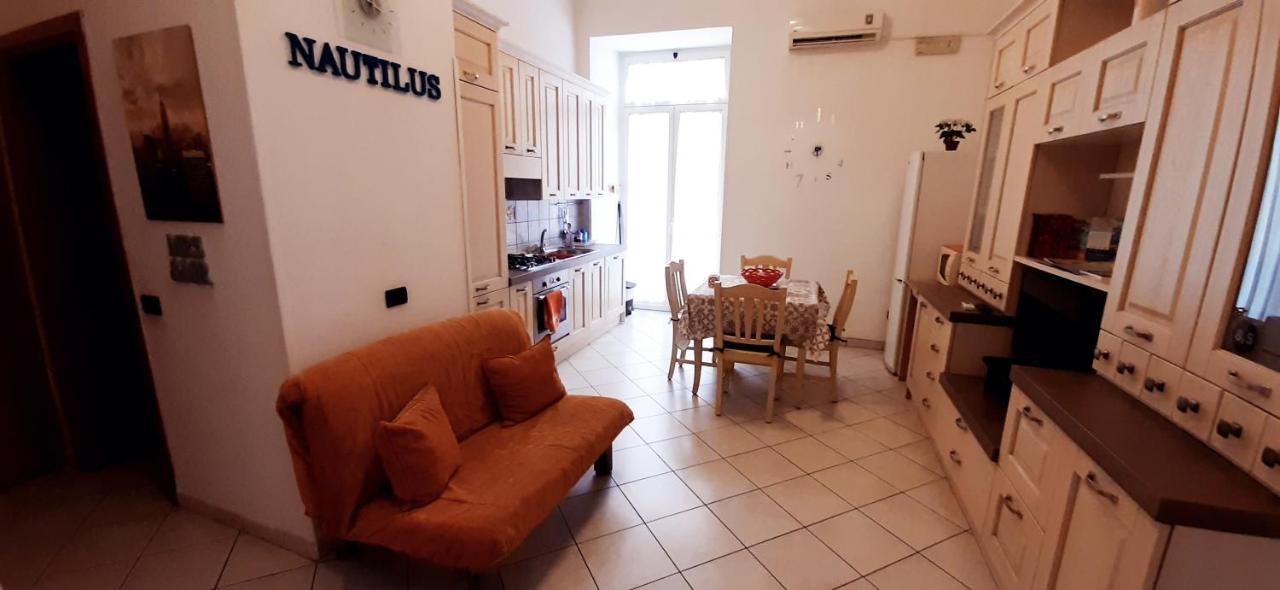 Nautilus Apartment Napoli Eksteriør billede